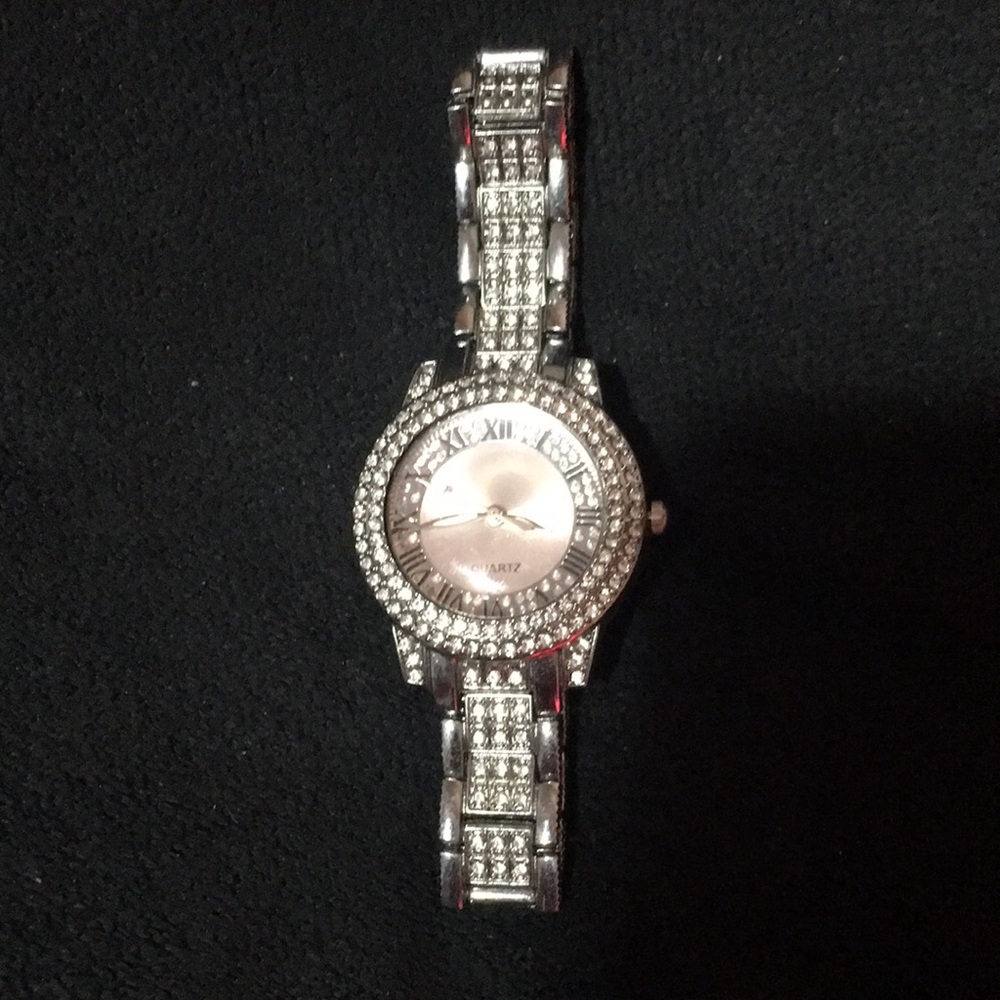 Elegant Silver Women's Watch